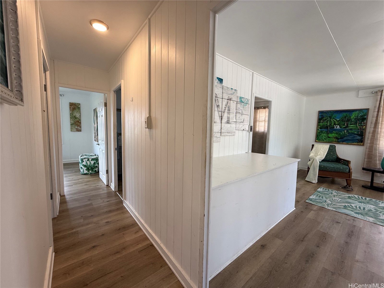 1142 Kamaile Street Property Photo 10