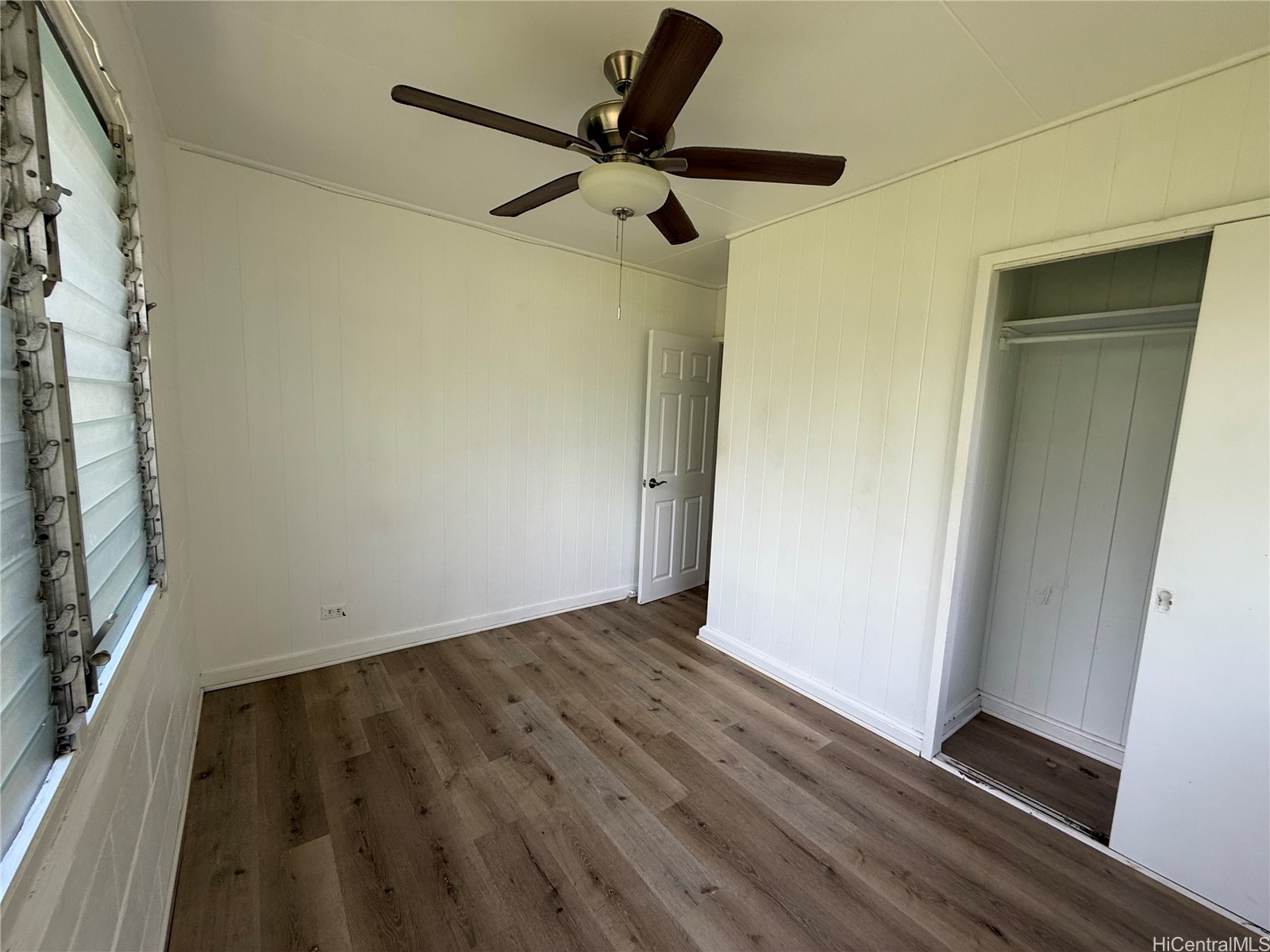 1142 Kamaile Street Property Photo 23