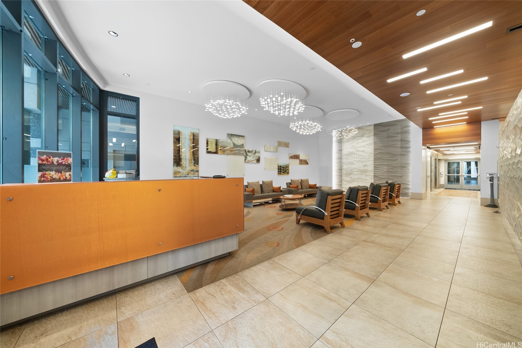 555 South Street 4202 Property Photo 15