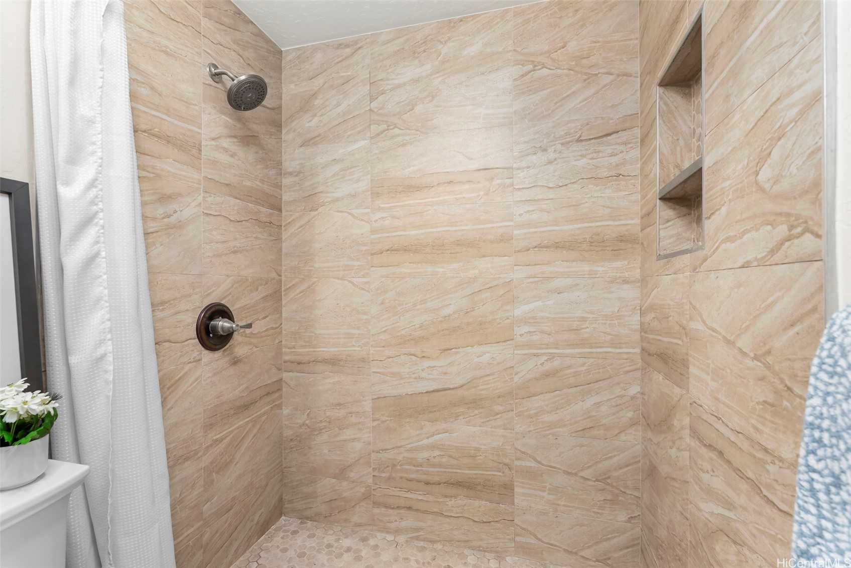 84-688 Ala Mahiku Street 154b Property Photo 18