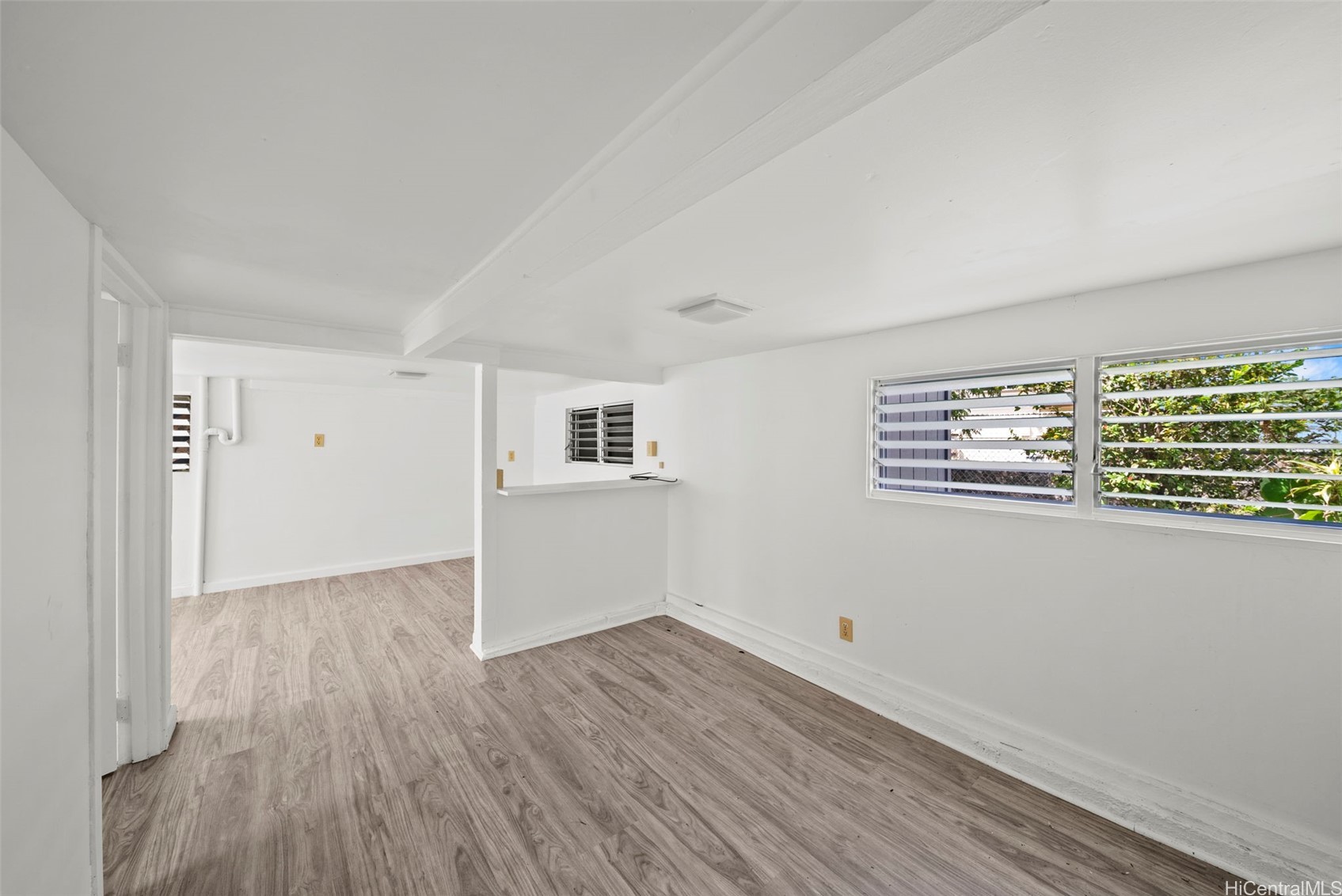 2963 Koali Road D Property Photo 13