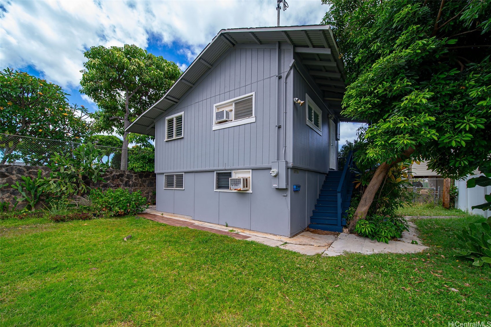 2963 Koali Road D Property Photo 19