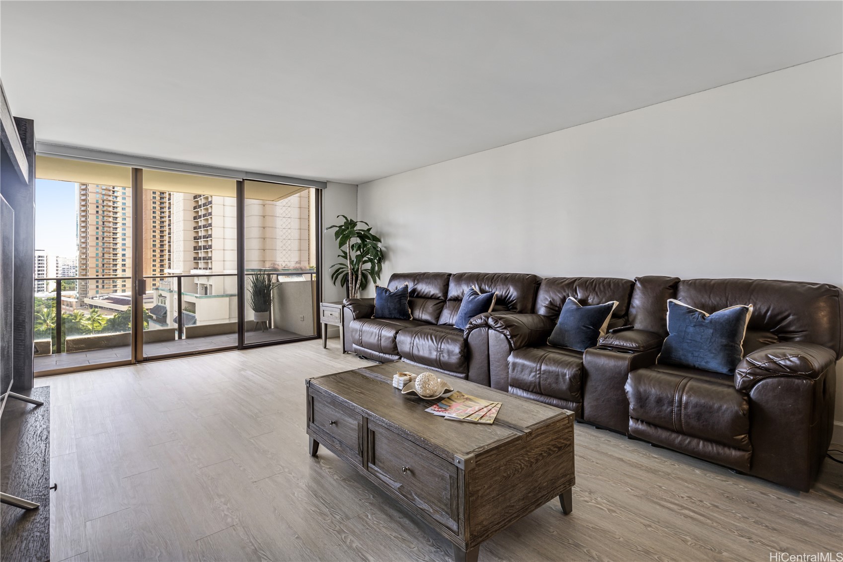 1860 Ala Moana Boulevard 1208 Property Photo 9