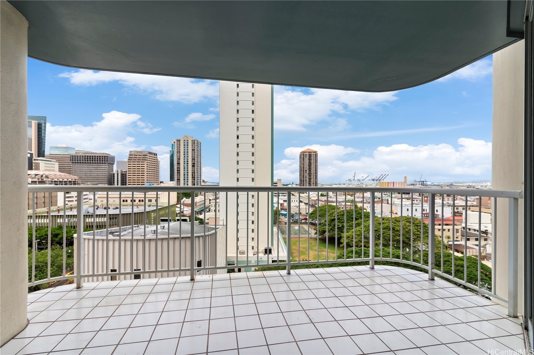 1212 Nuuanu Avenue 1104 Property Photo 5