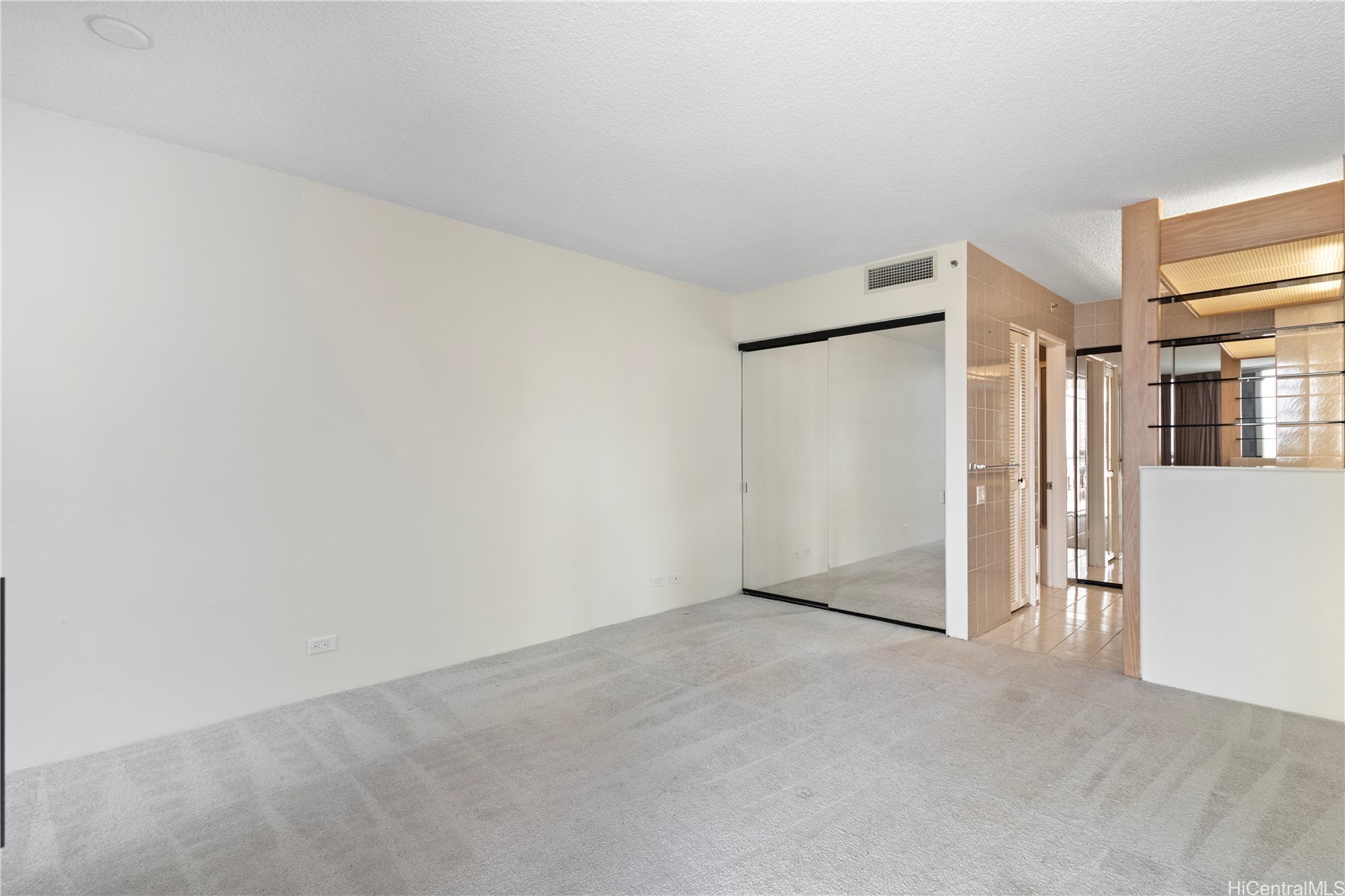 1212 Nuuanu Avenue 1104 Property Photo 10