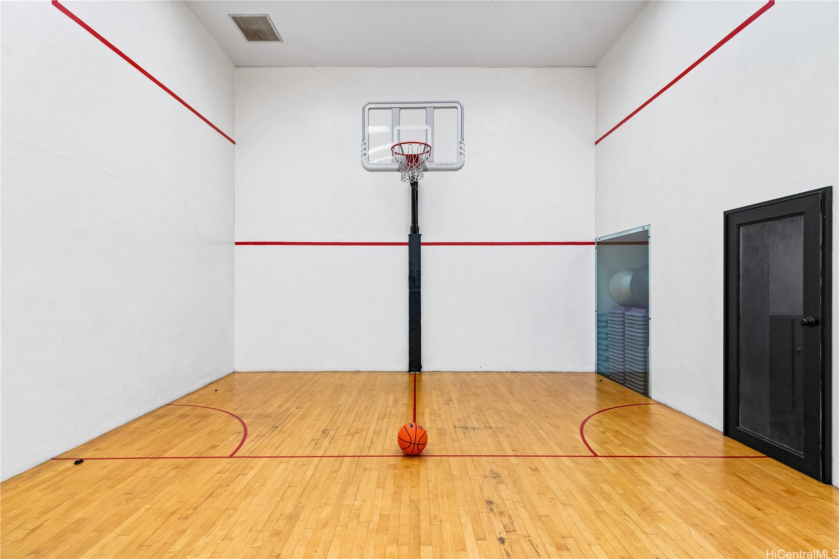 1212 Nuuanu Avenue 1104 Property Photo 16