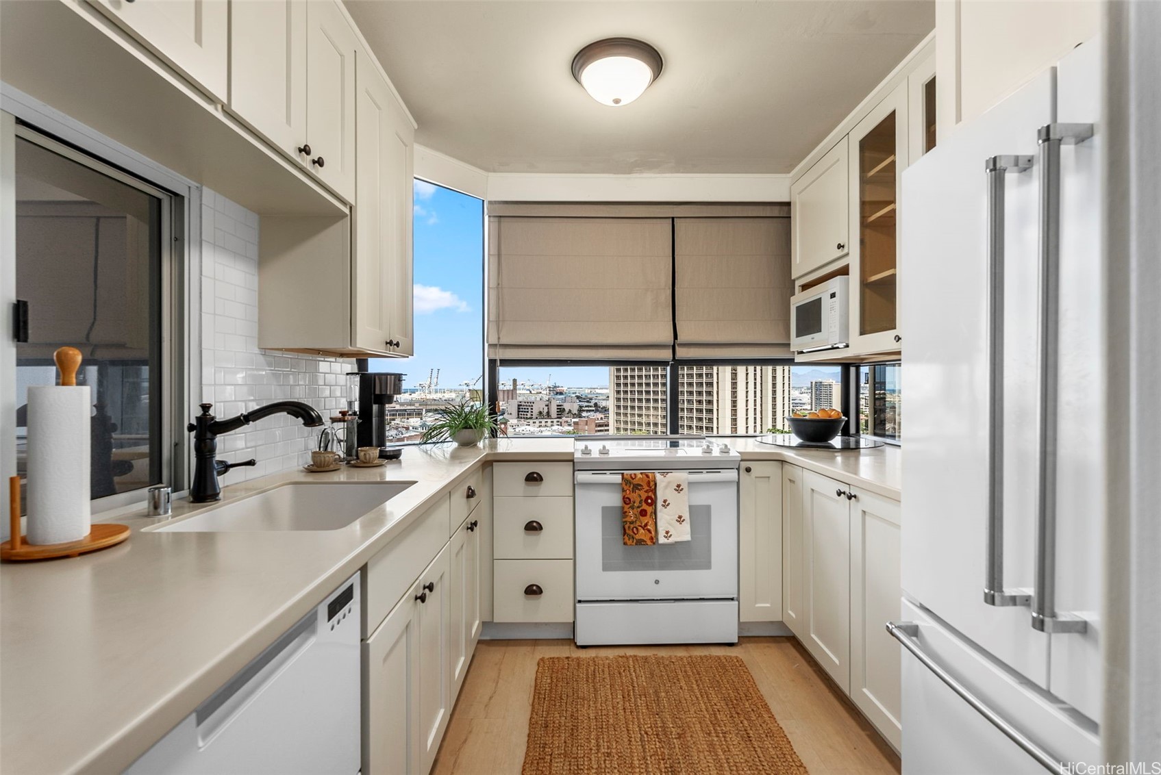 1212 Nuuanu Avenue 1309 Property Photo 5