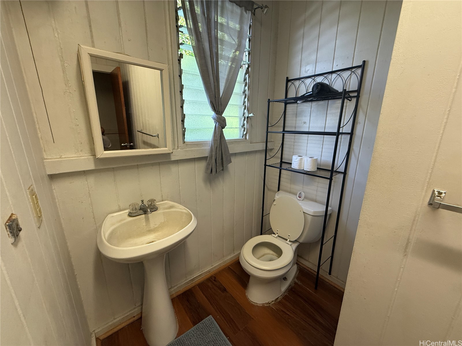 91-1337 Karayan Street Property Photo 10