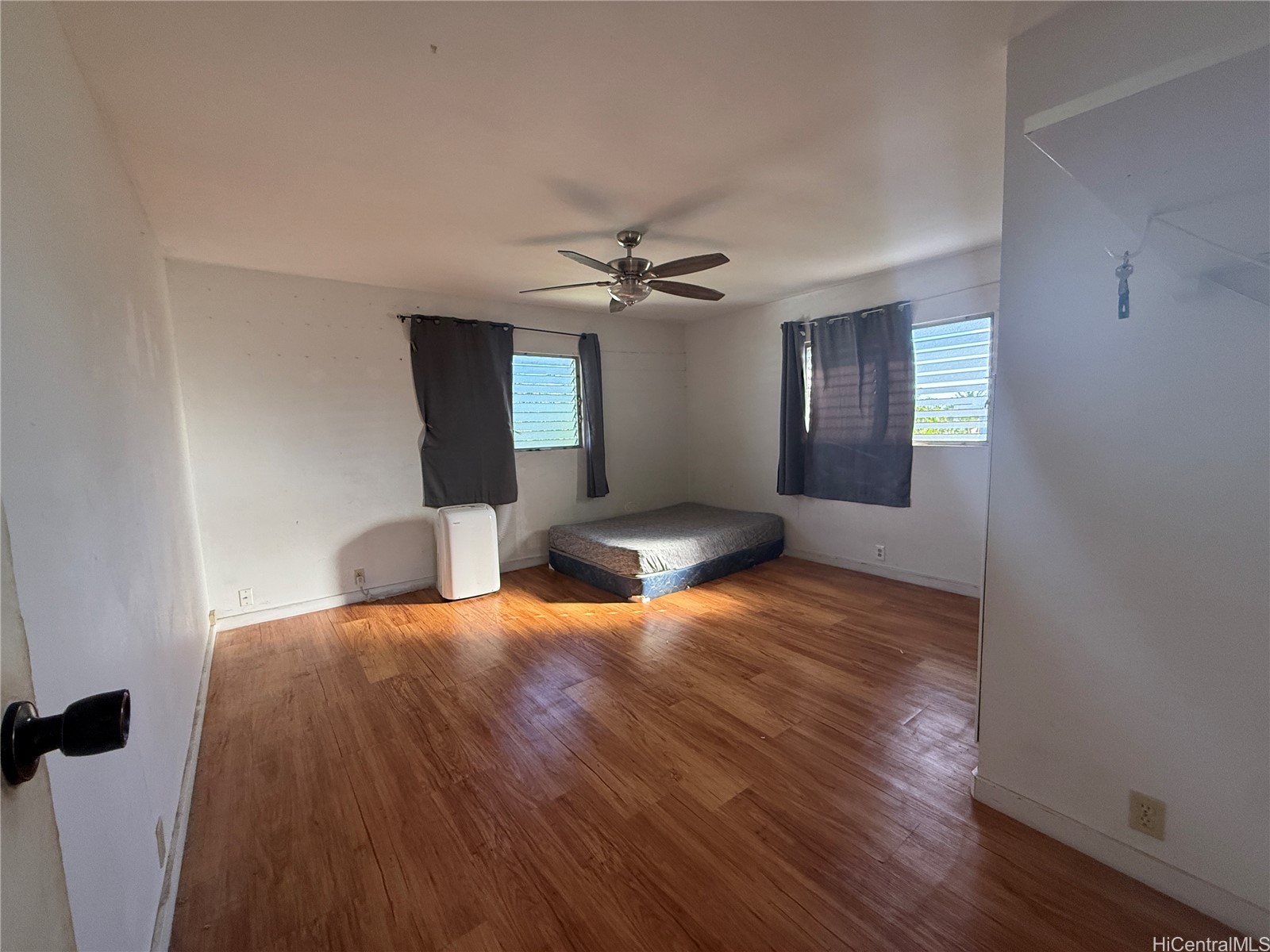 91-1337 Karayan Street Property Photo 13