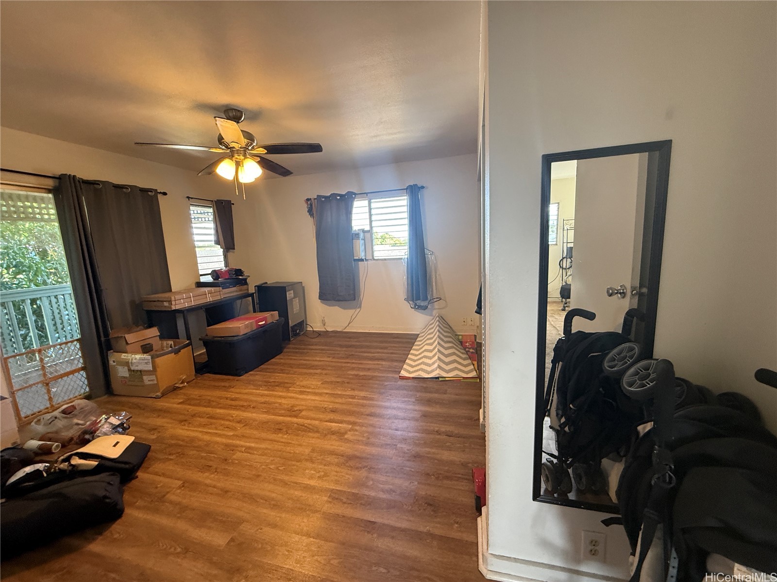 91-1337 Karayan Street Property Photo 16