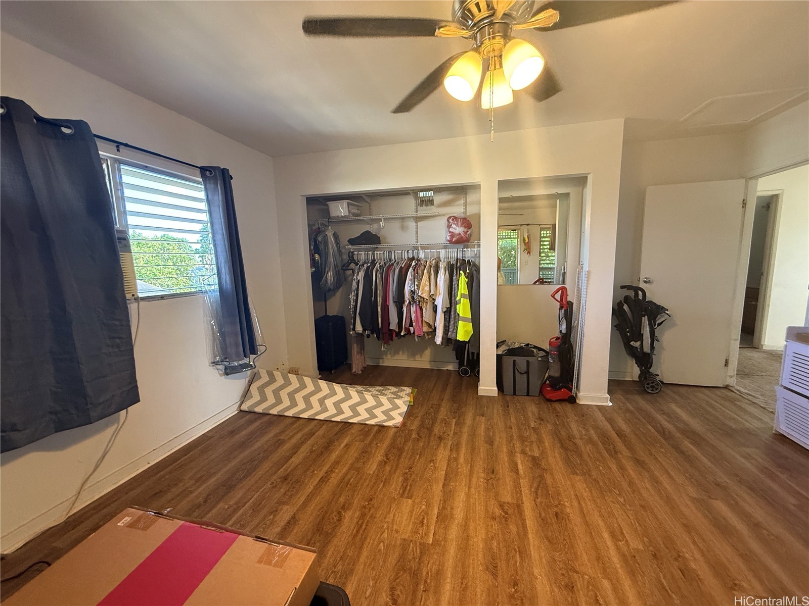 91-1337 Karayan Street Property Photo 17