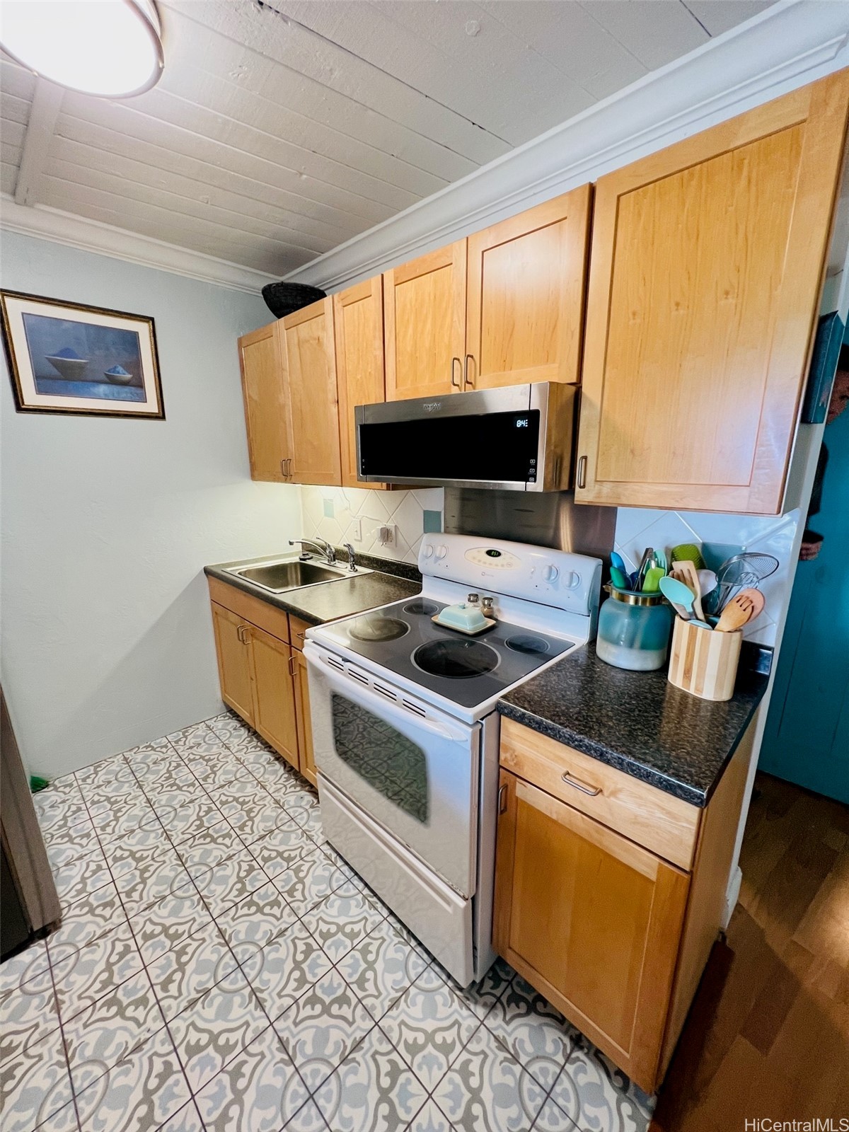 87-561 Farrington Highway 317 Property Photo 11