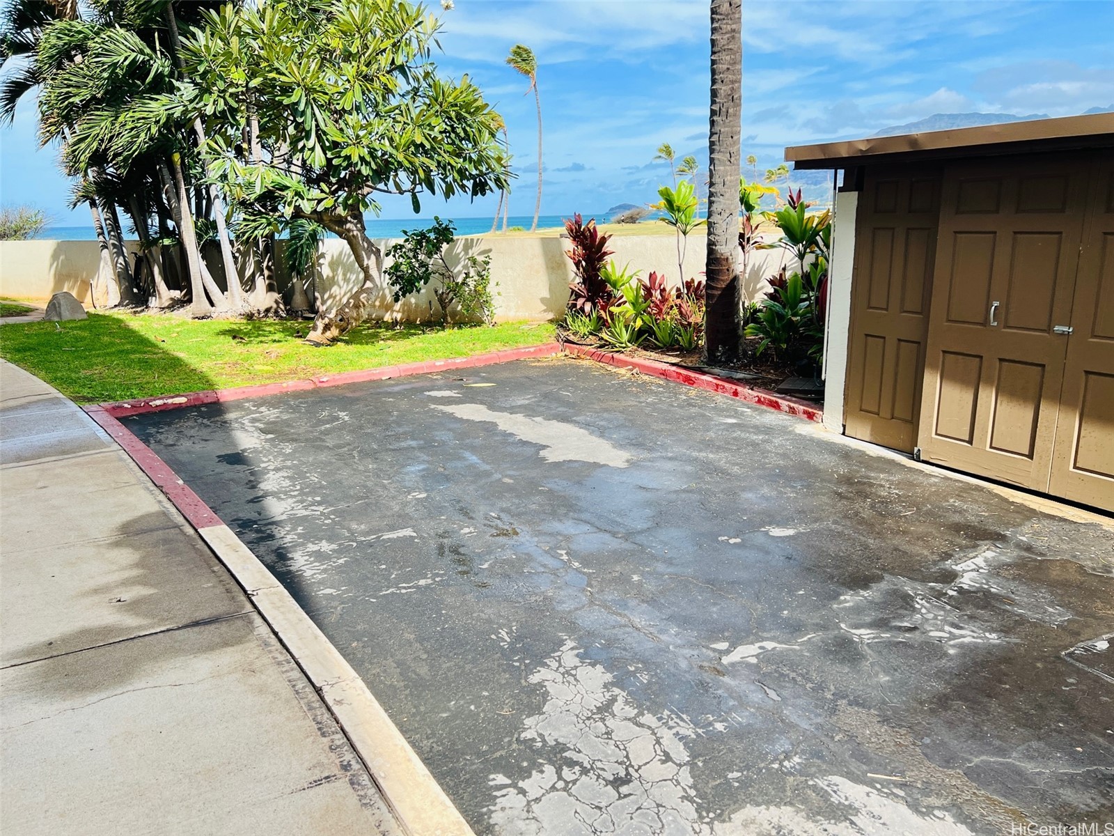 87-561 Farrington Highway 317 Property Photo 18