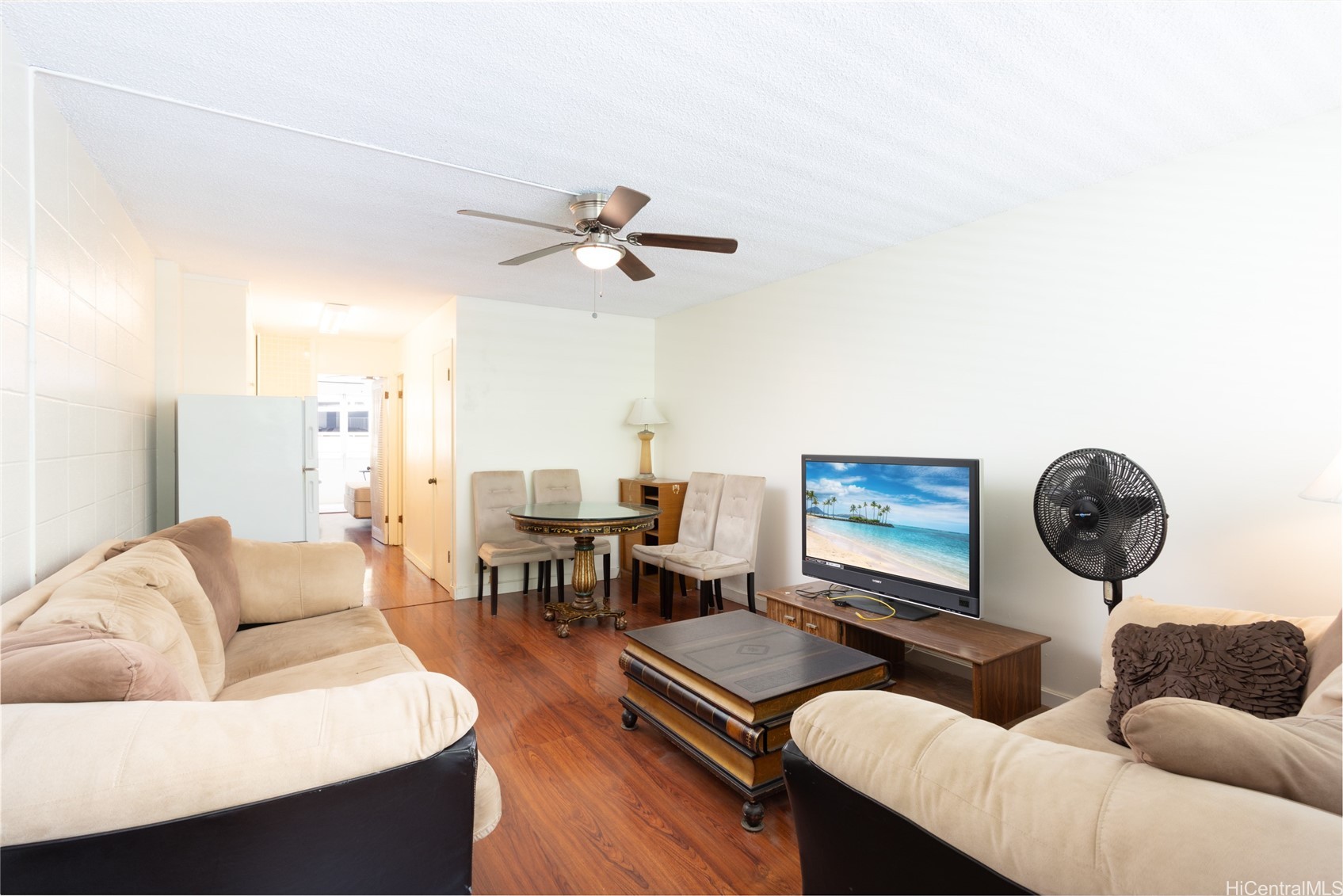 425 Ena Road 308c Property Photo 1