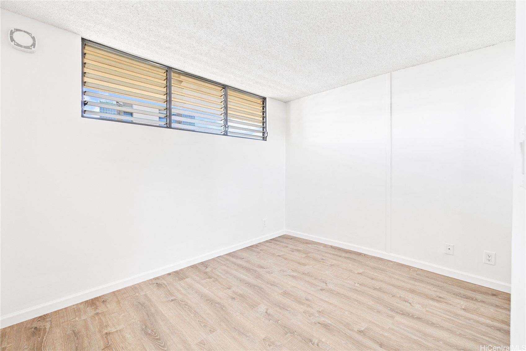 2121 Ala Wai Boulevard 2206 Property Photo 15