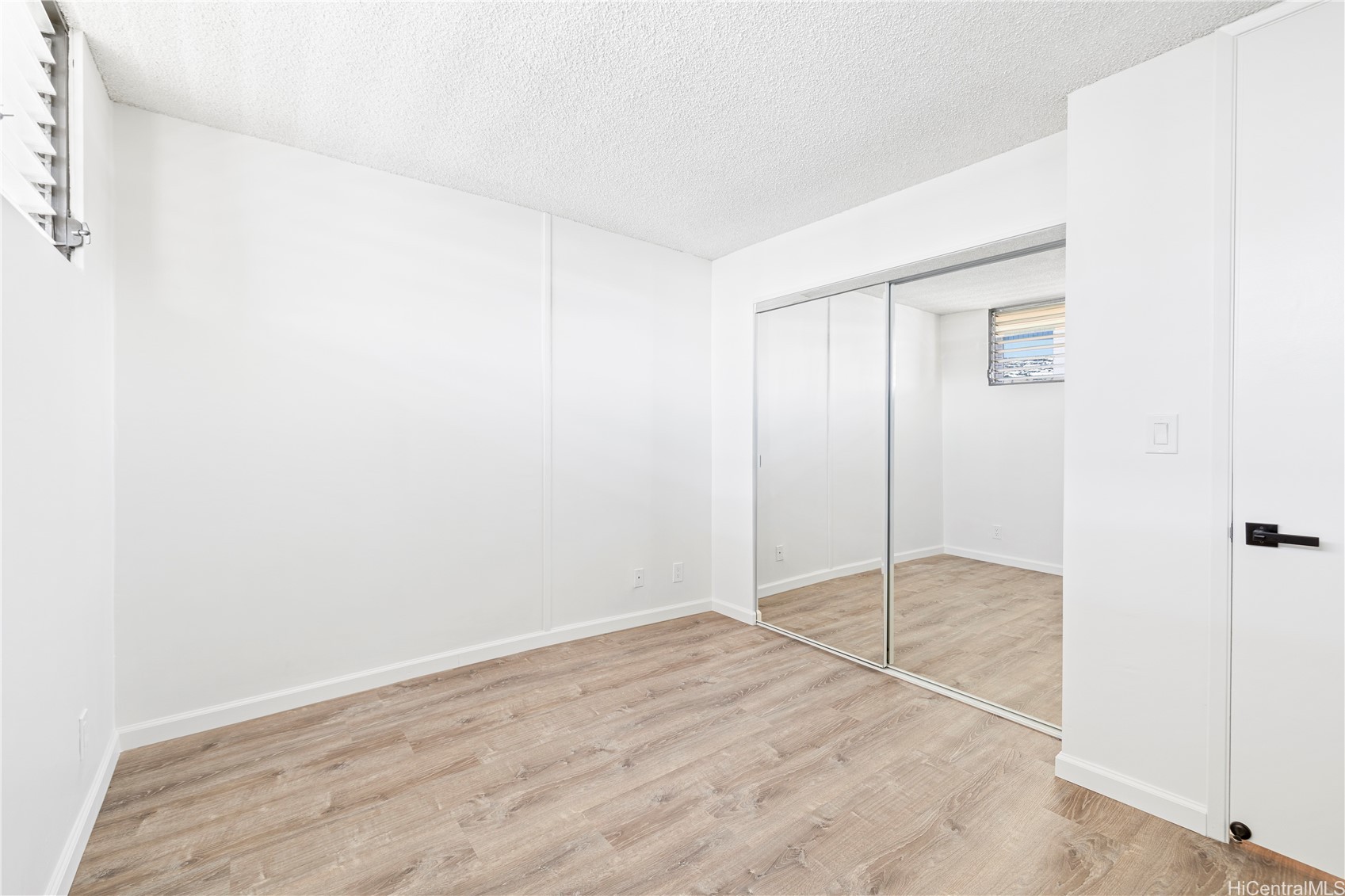 2121 Ala Wai Boulevard 2206 Property Photo 16