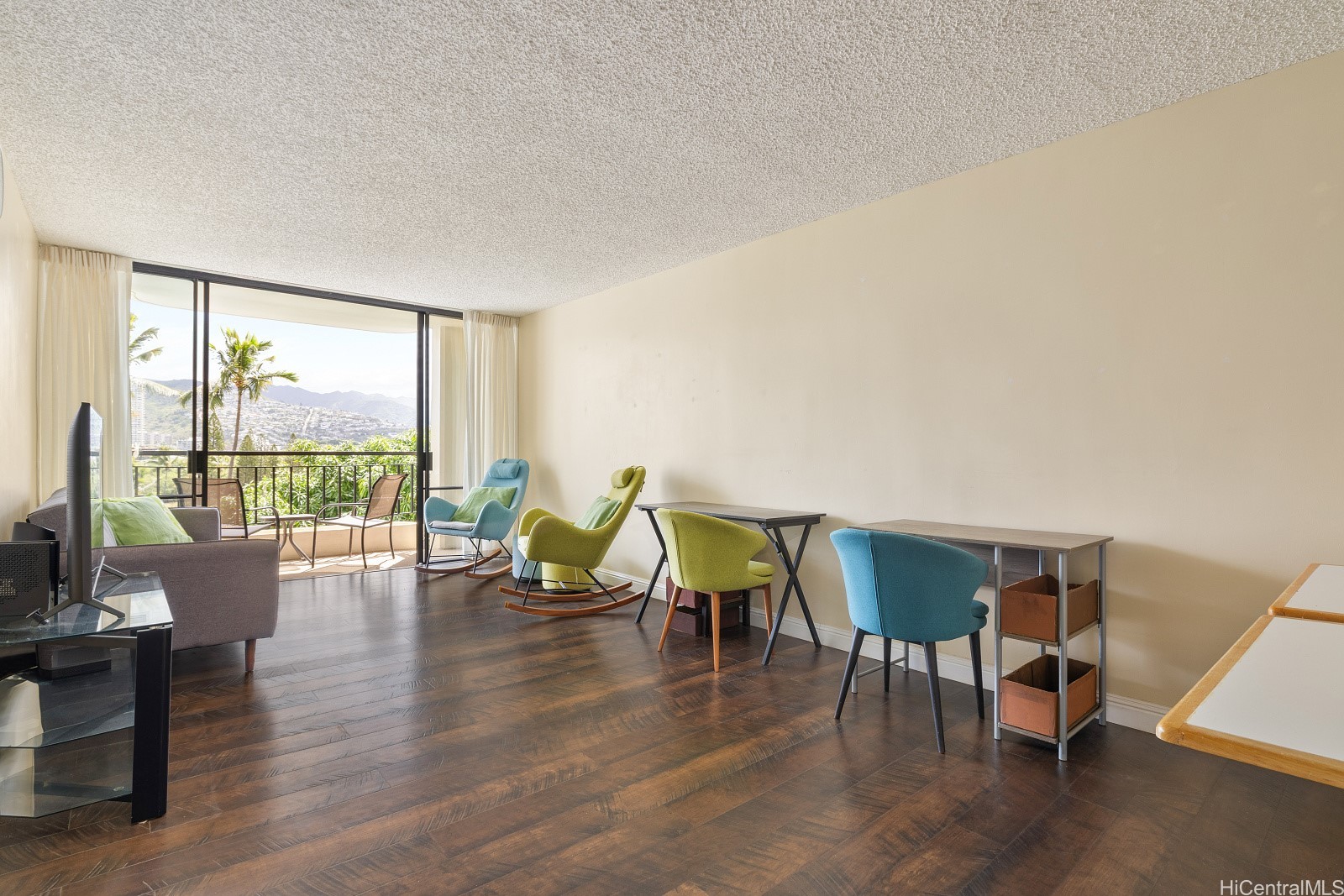 440 Seaside Avenue 503 Property Photo 3