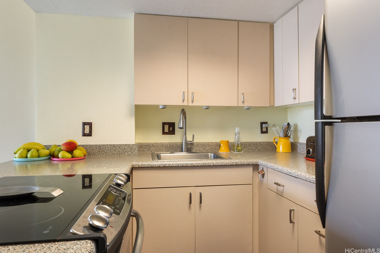 440 Seaside Avenue 503 Property Photo 8