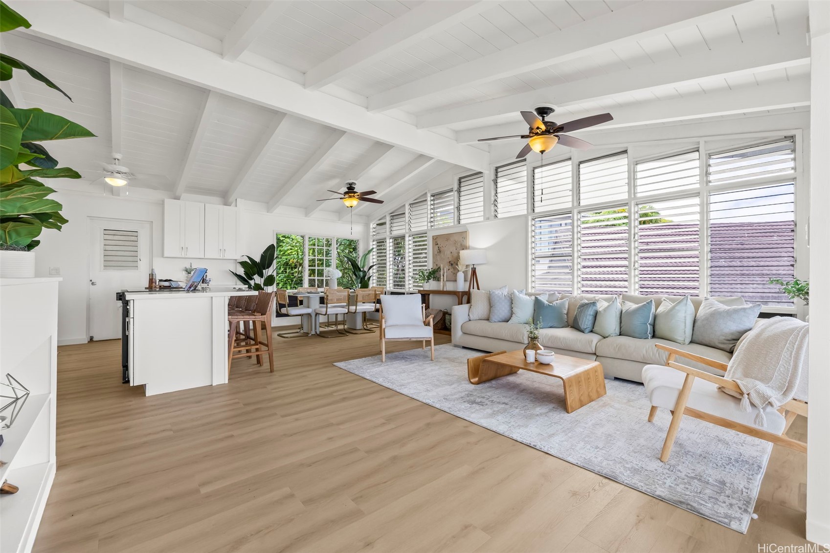 2325 Round Top Drive Property Photo 4