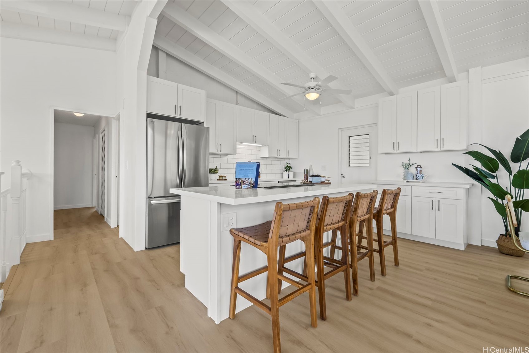 2325 Round Top Drive Property Photo 6