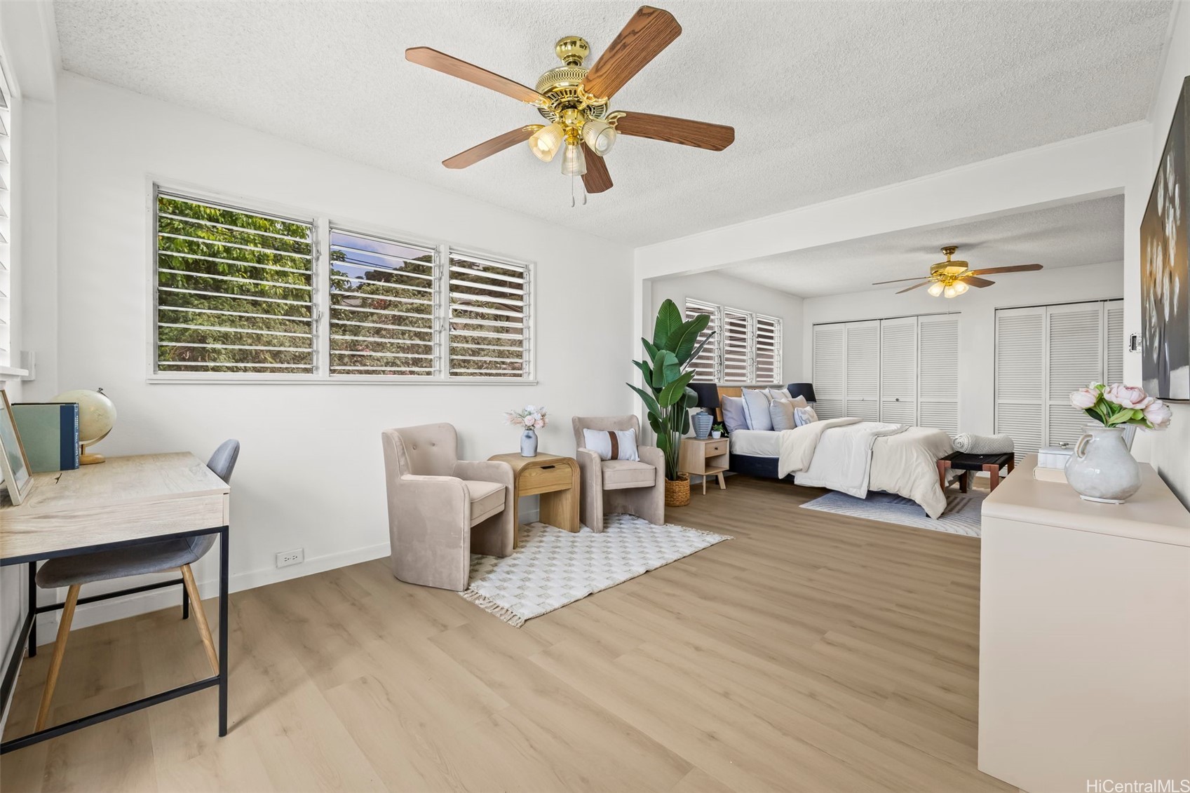 2325 Round Top Drive Property Photo 10