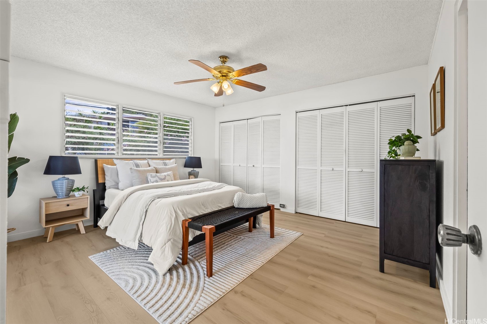 2325 Round Top Drive Property Photo 11