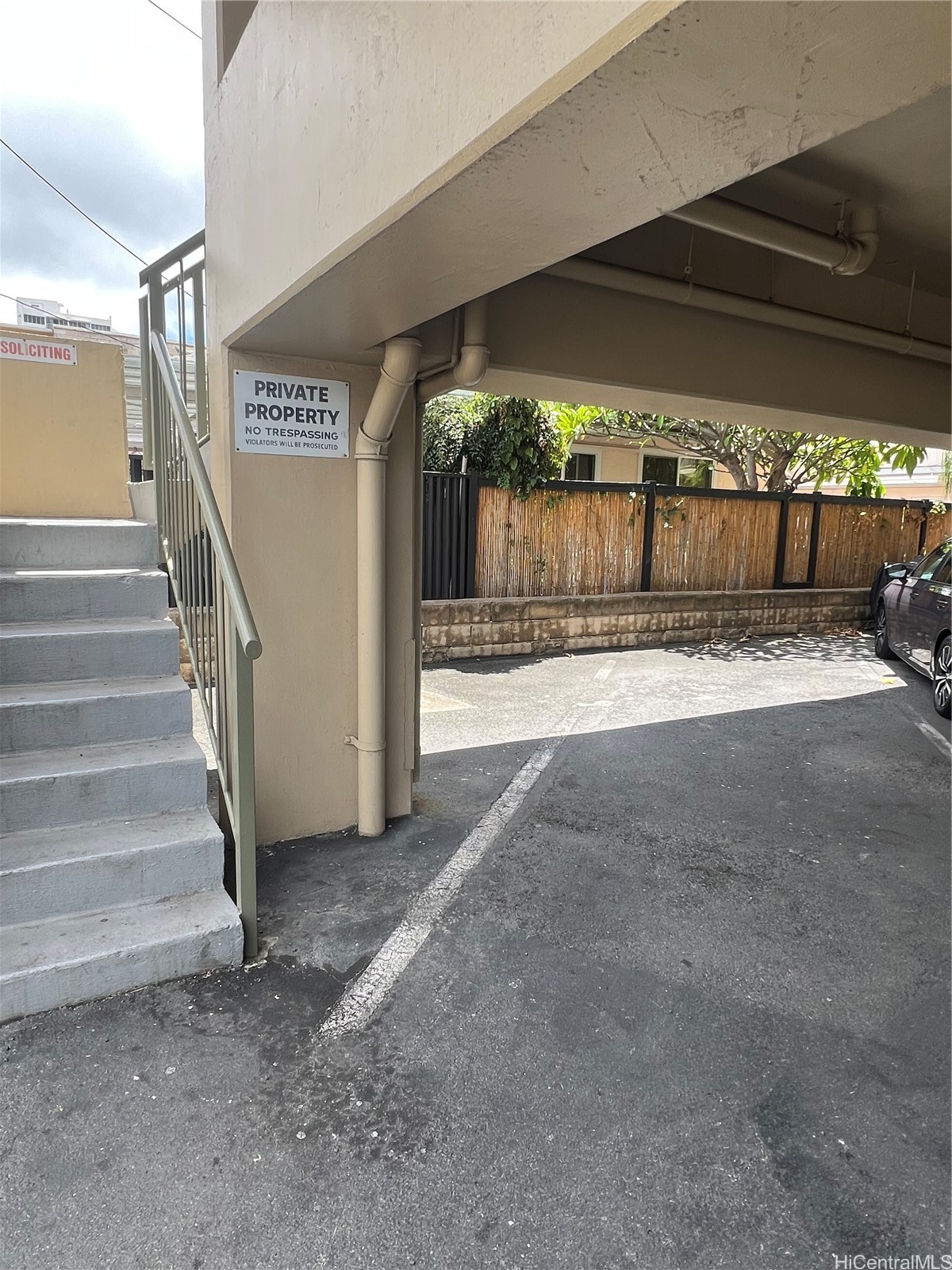 727 University Avenue 303 Property Photo 10