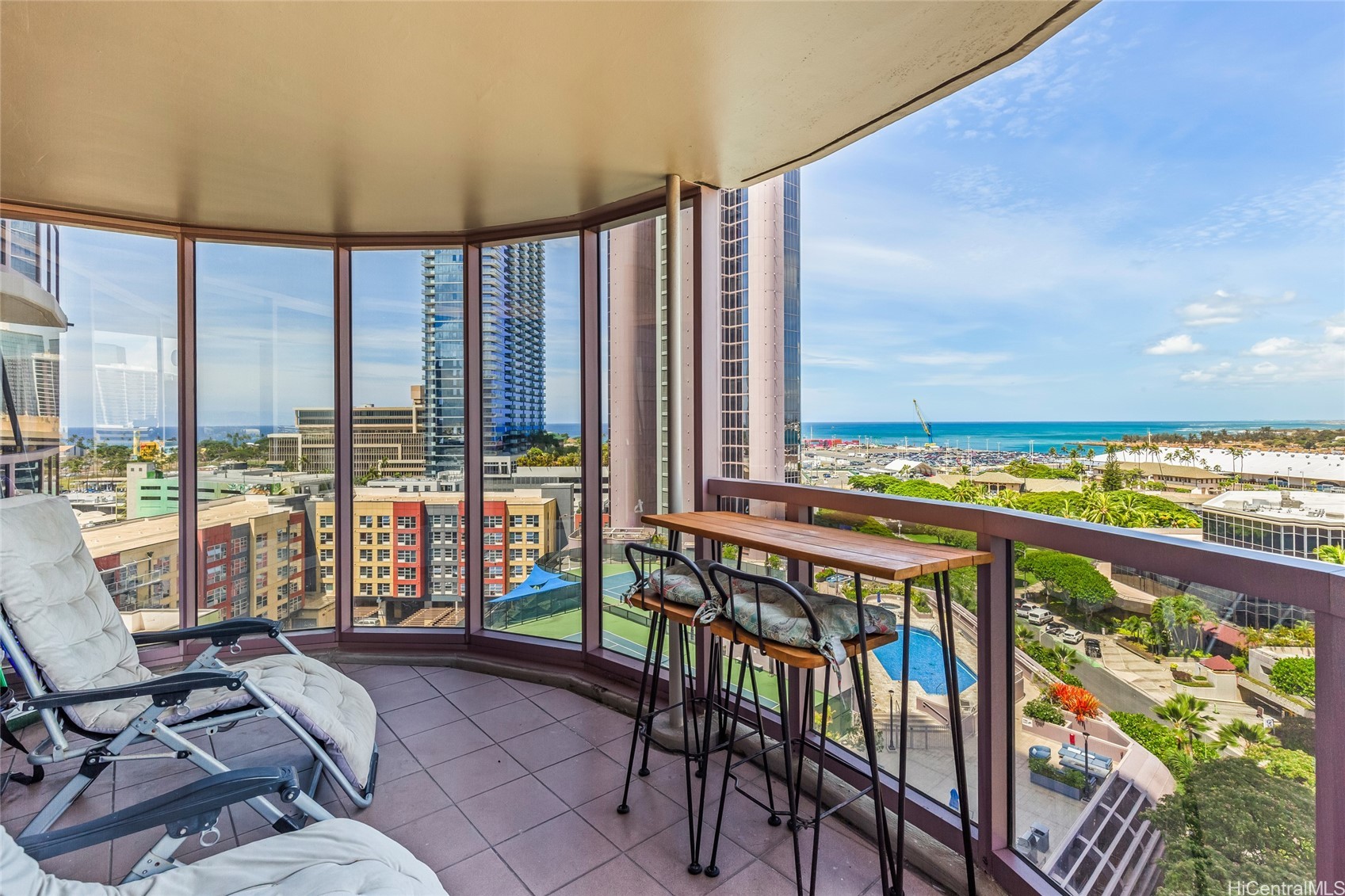 425 South Street 1202 Property Photo 1