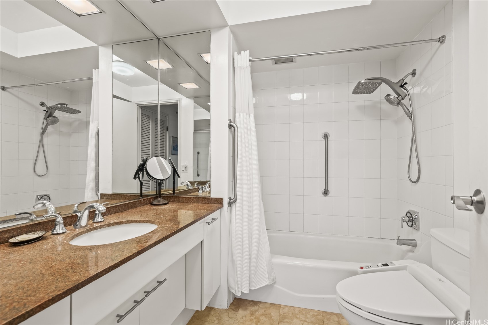 425 South Street 1202 Property Photo 12