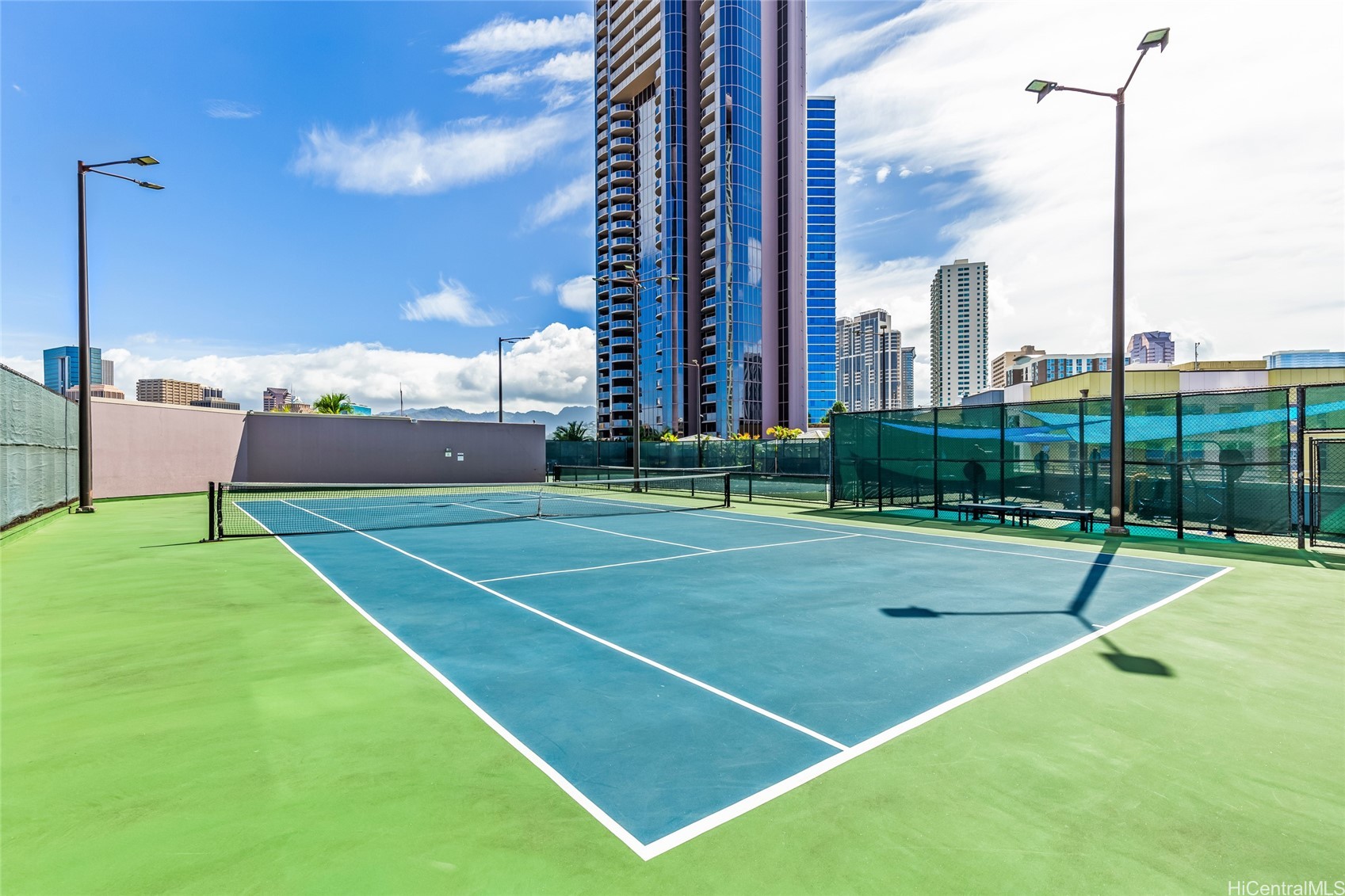 425 South Street 1202 Property Photo 18