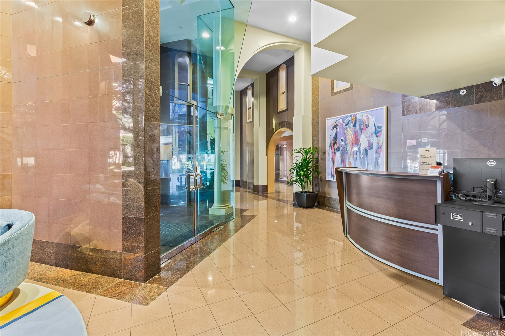 425 South Street 1202 Property Photo 22