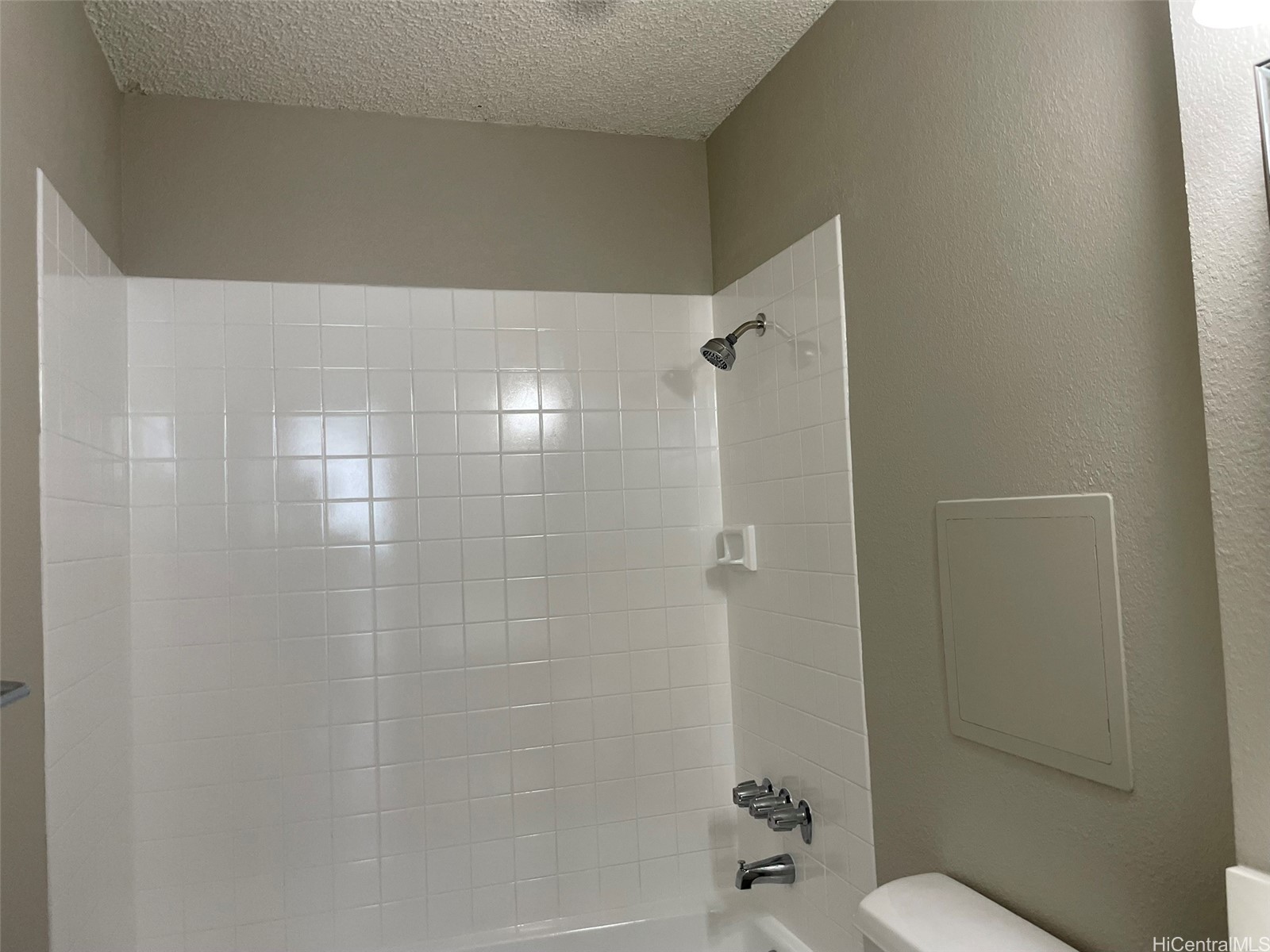 620 Sheridan Street 404 Property Photo 7