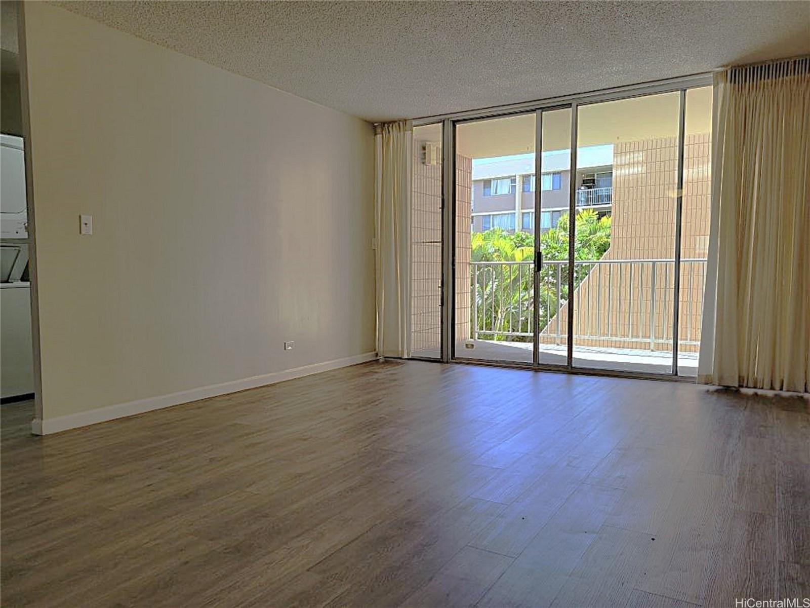 1634 Nuuanu Avenue 201 Property Photo 6