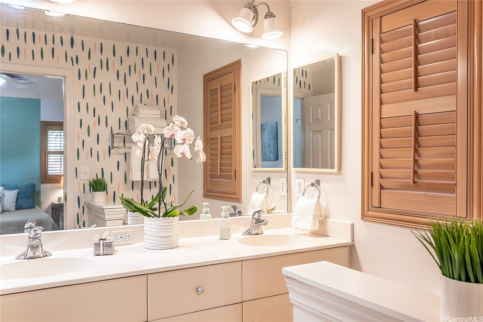 87-1980 Pakeke Street T-94 Property Photo 7