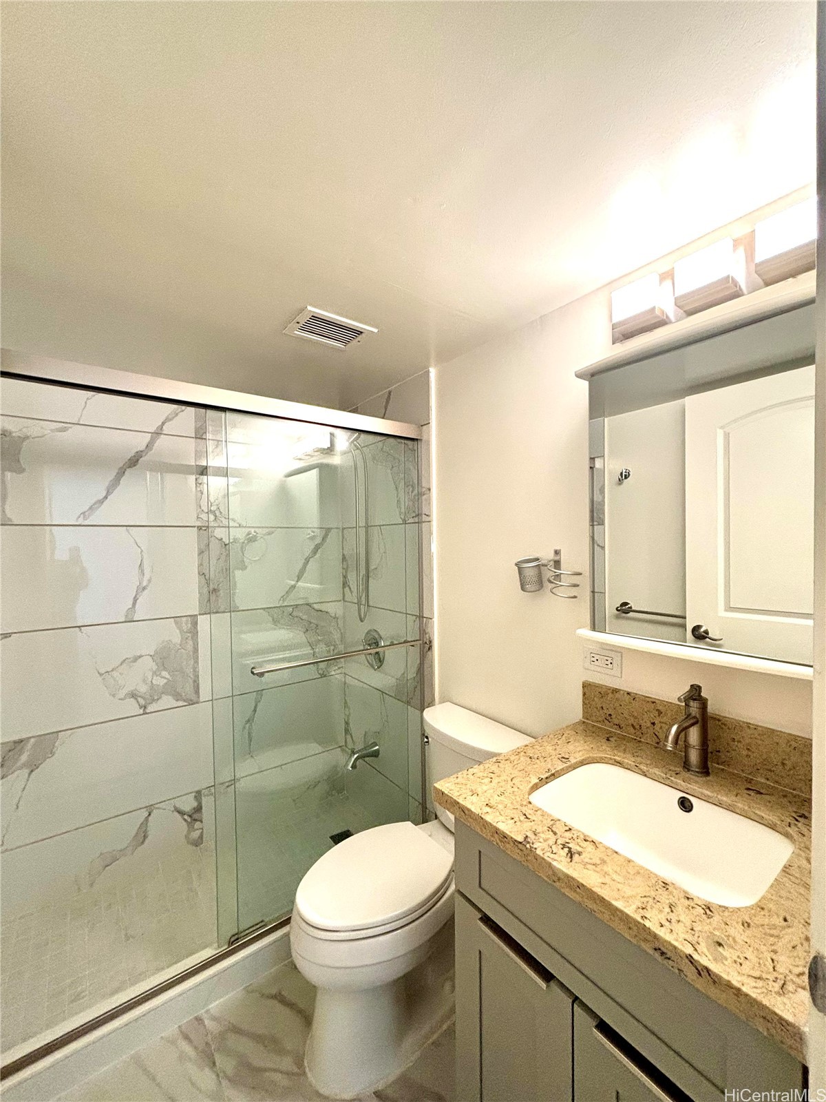 1260 Richard Lane 406 Property Photo 11