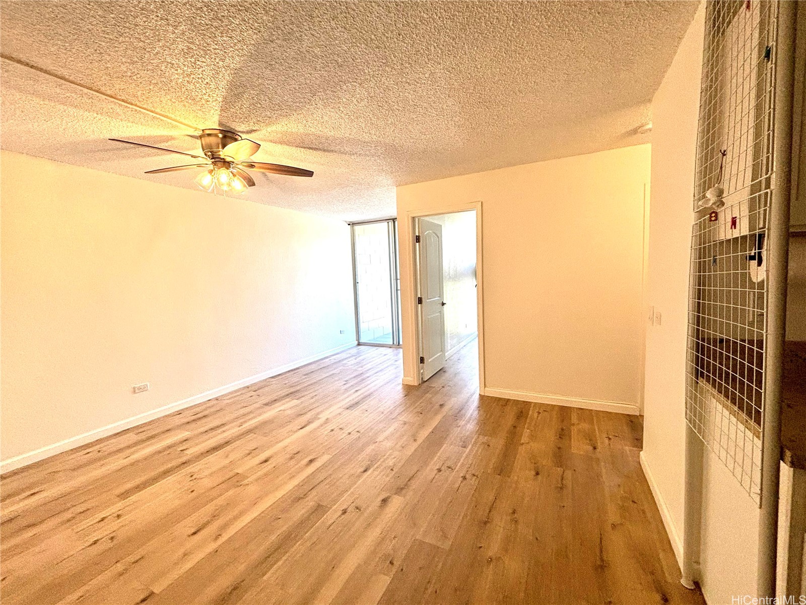 1260 Richard Lane 406 Property Photo 13