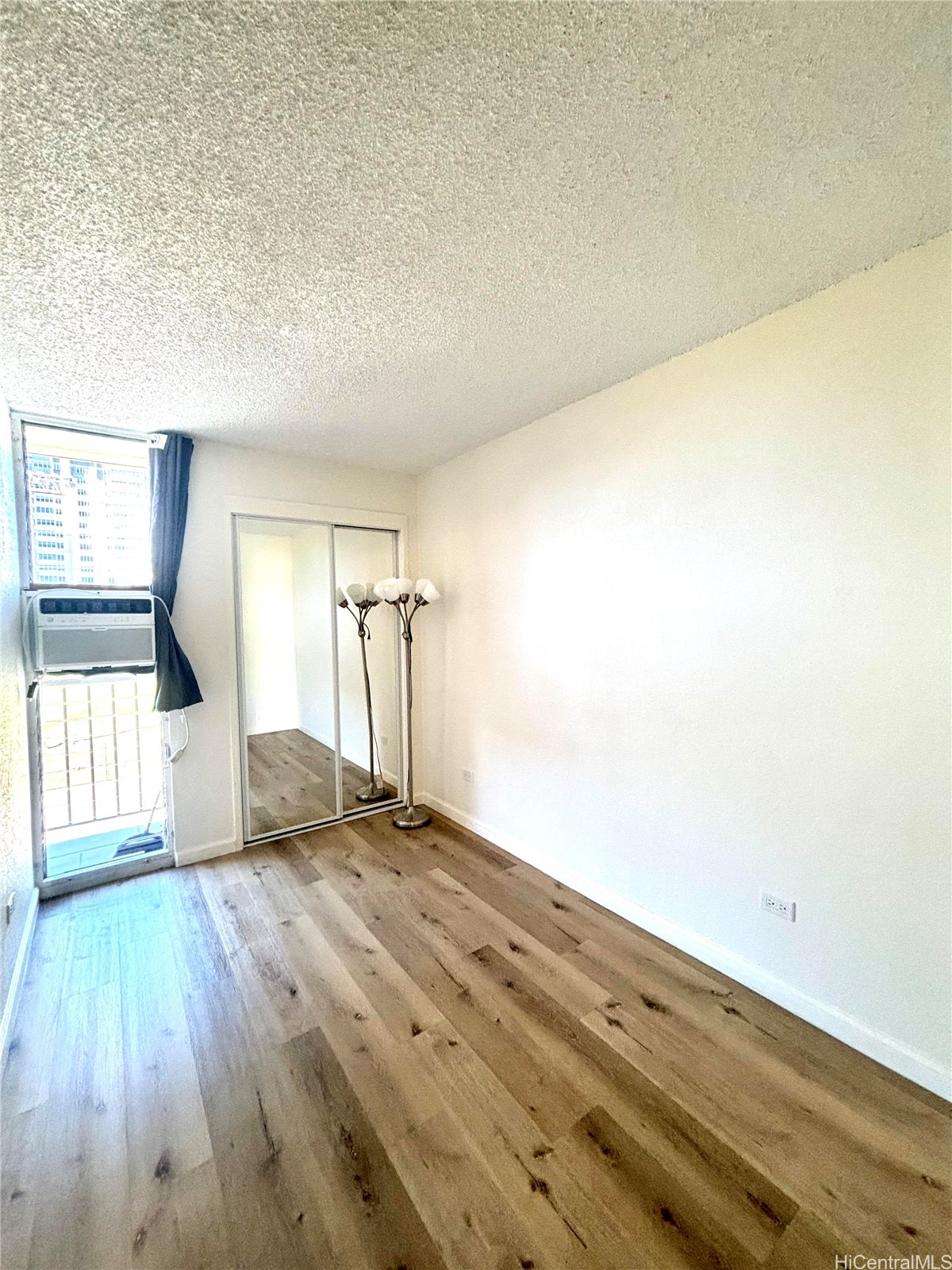 1260 Richard Lane 406 Property Photo 14