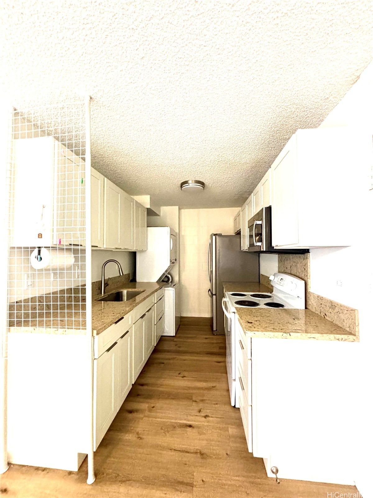 1260 Richard Lane 406 Property Photo 16