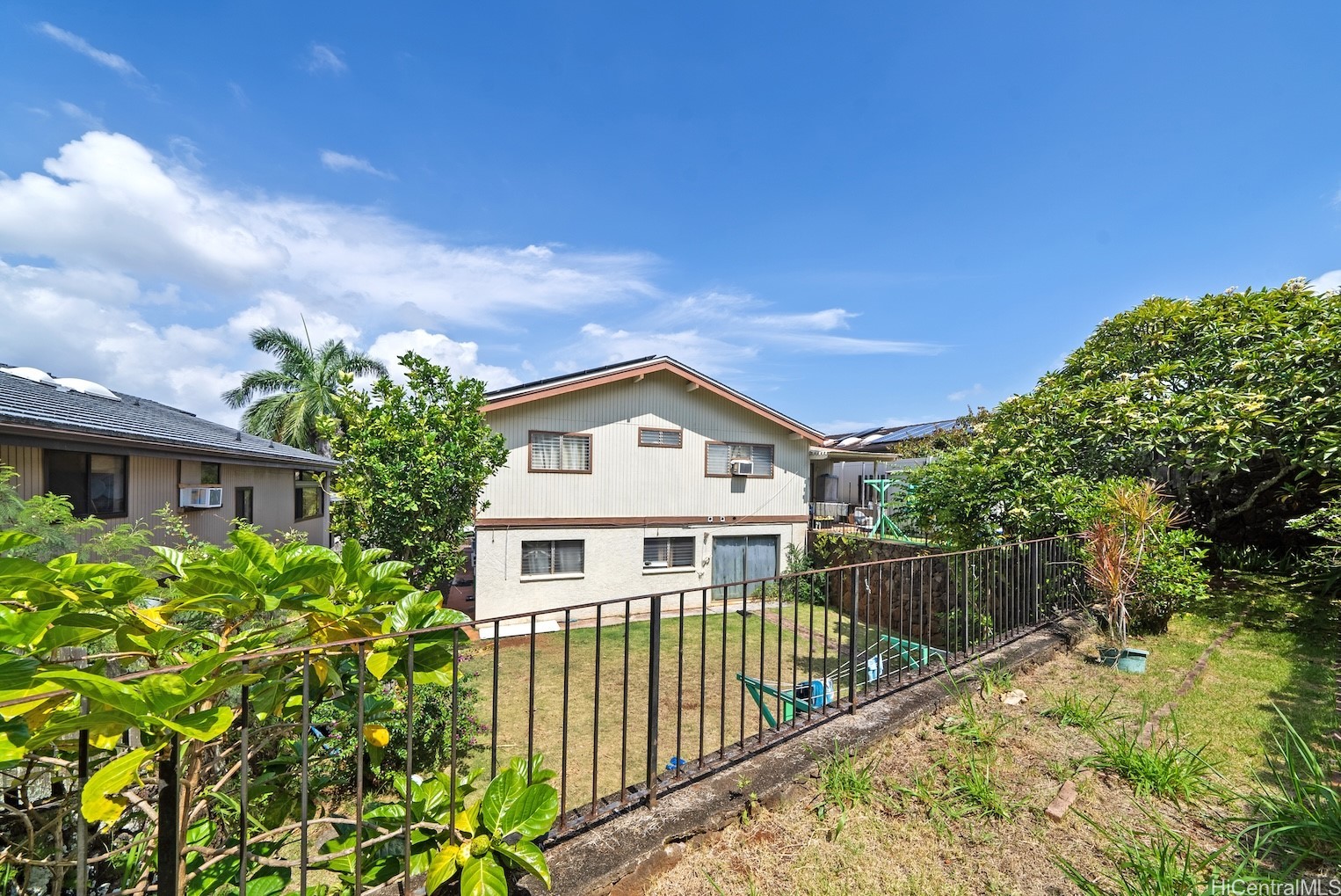 98-635 Leke Place Property Photo 17