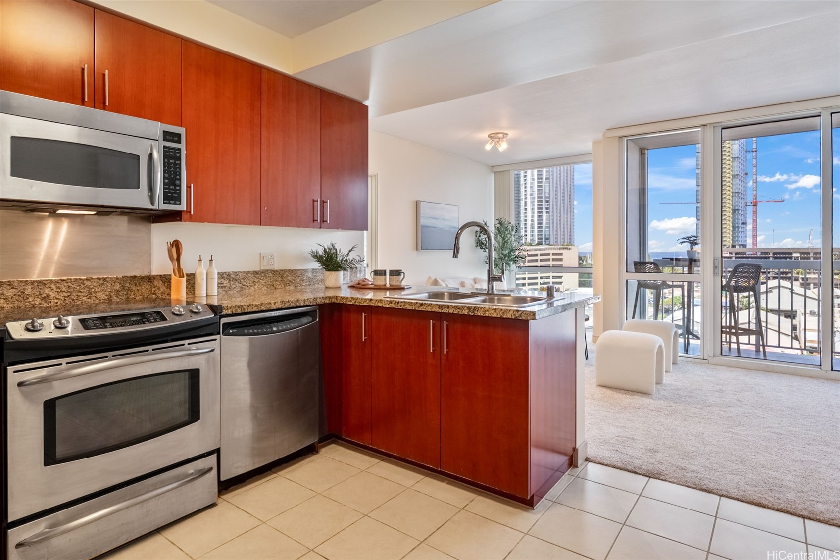 909 Kapiolani Boulevard 903 Property Photo 10