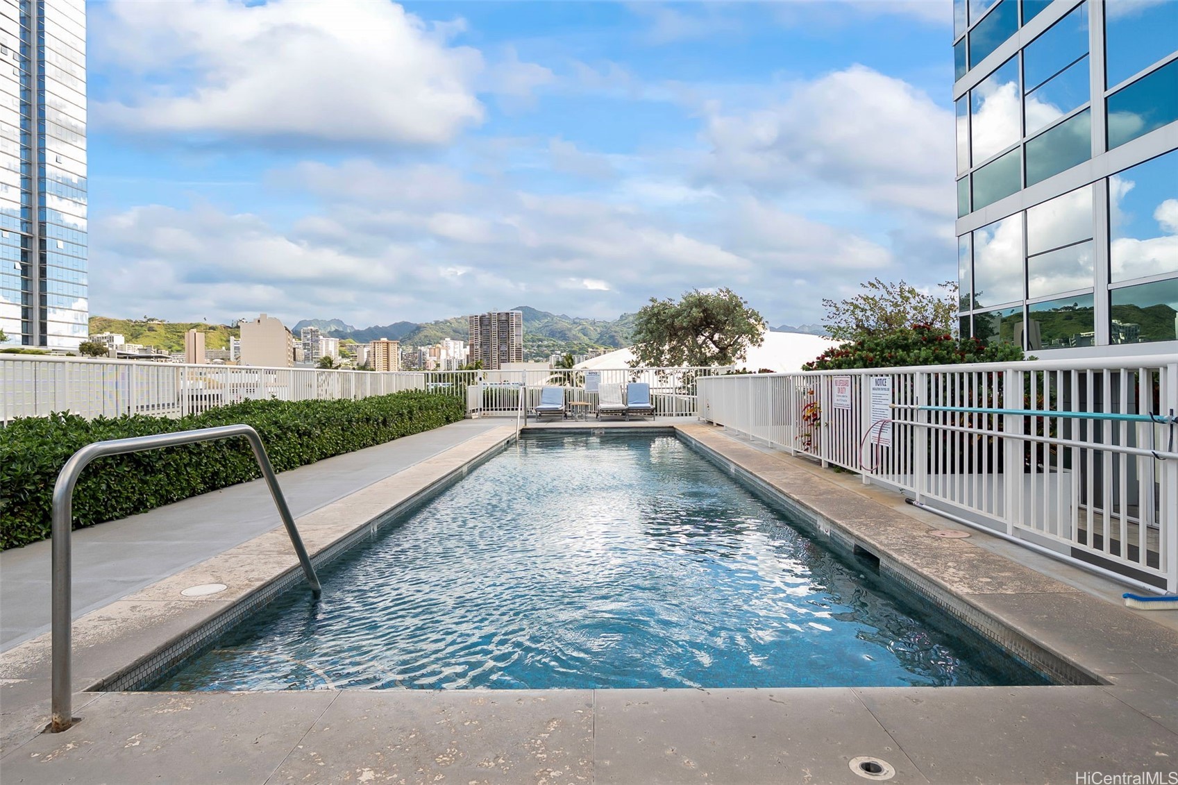 909 Kapiolani Boulevard 903 Property Photo 15