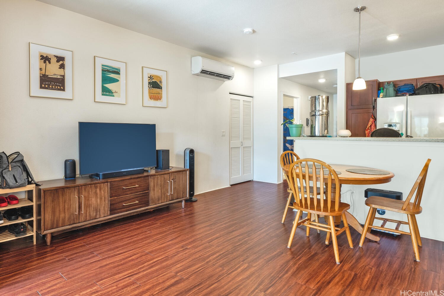 458 Manawai Street 404 Property Photo 3