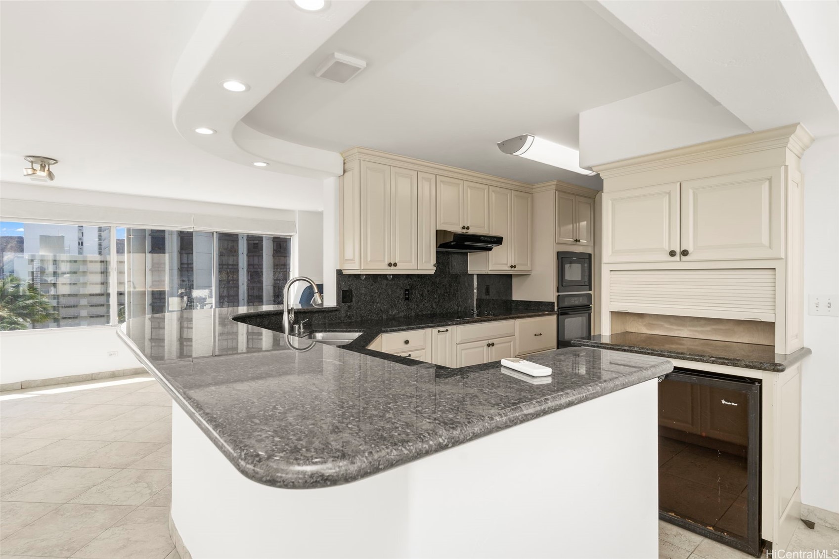 2547 Ala Wai Boulevard 1001 Property Photo 5