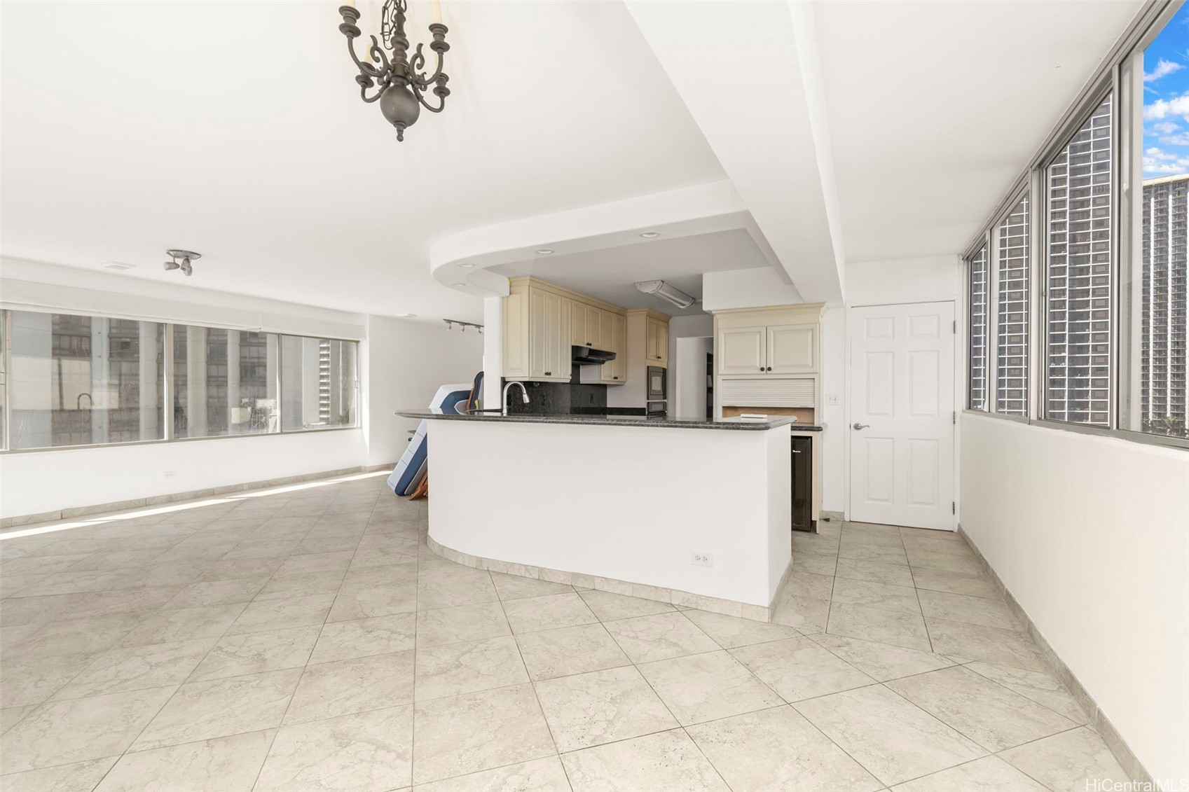 2547 Ala Wai Boulevard 1001 Property Photo 9