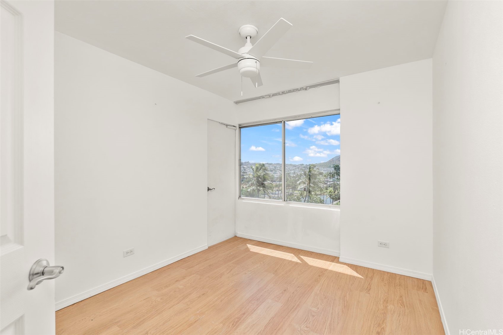 2547 Ala Wai Boulevard 1001 Property Photo 15