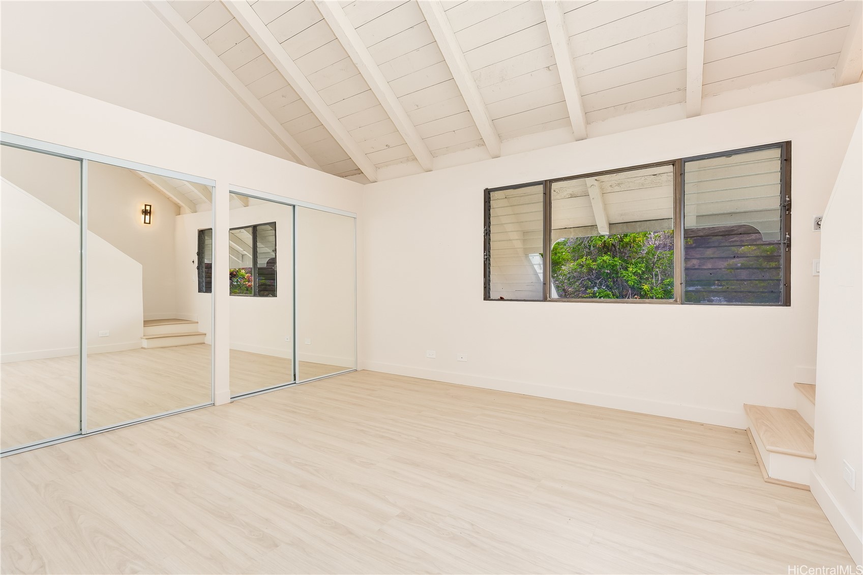 486 Kawaihae Street C Property Photo 17