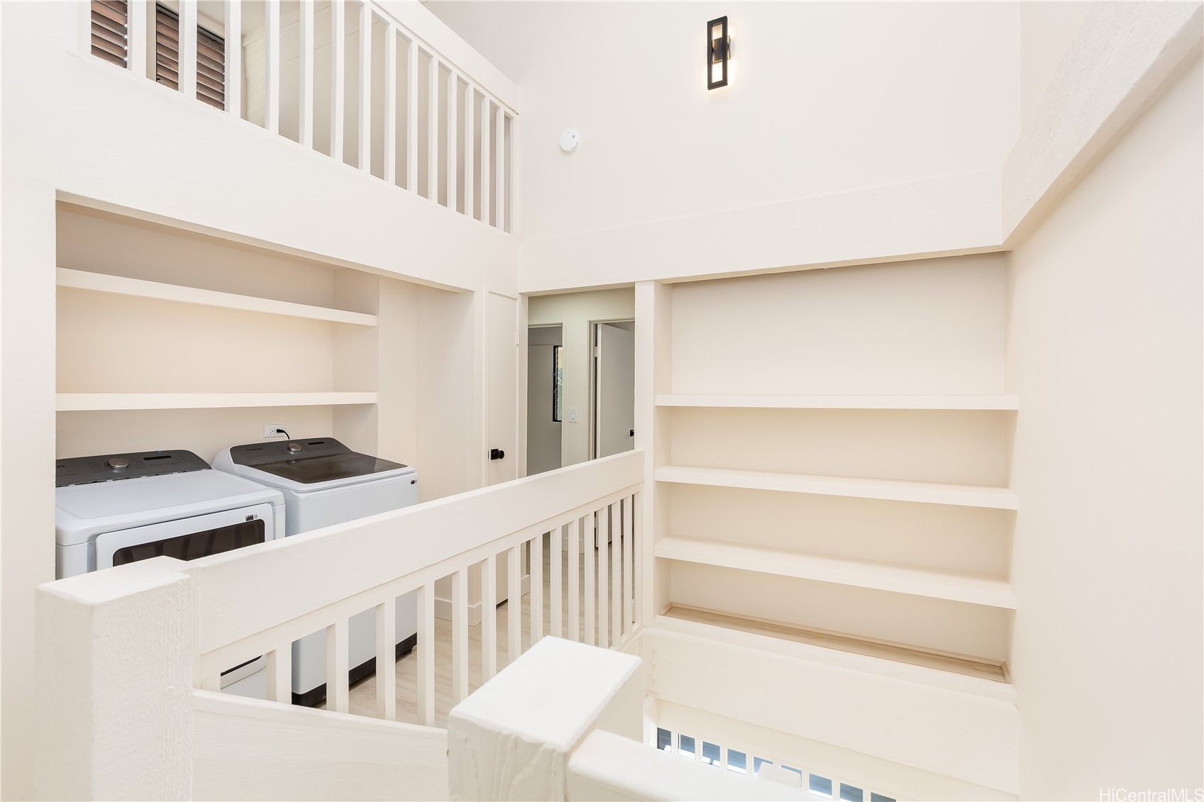 486 Kawaihae Street C Property Photo 23