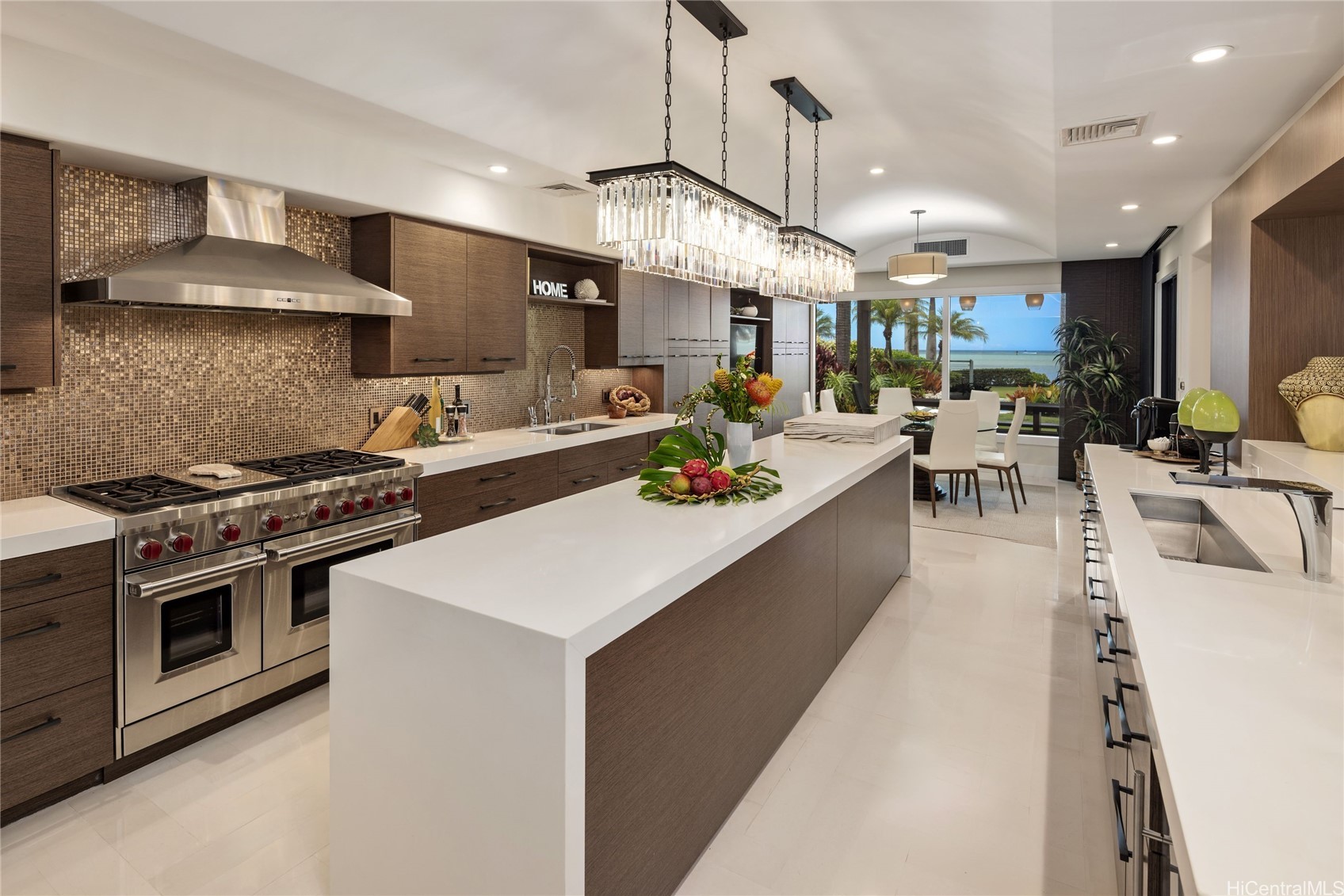 202517032 Property Photo 7