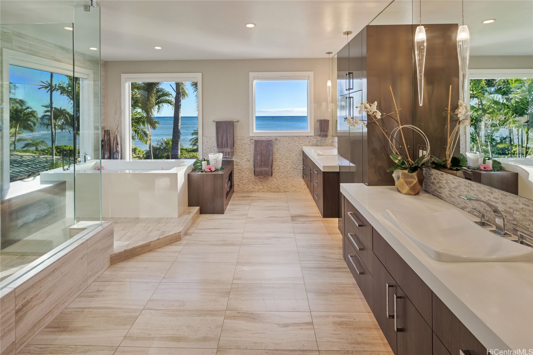 202517032 Property Photo 13