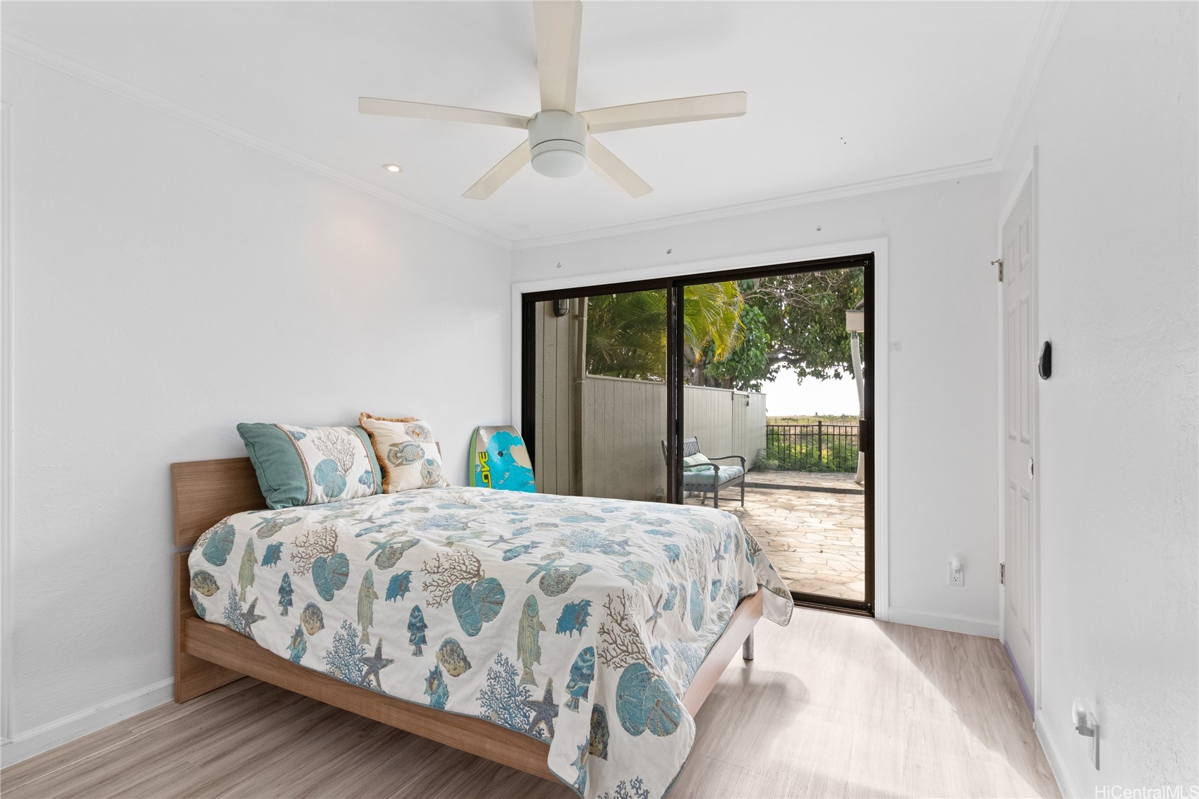 6125 Summer Street 6125b Property Photo 13